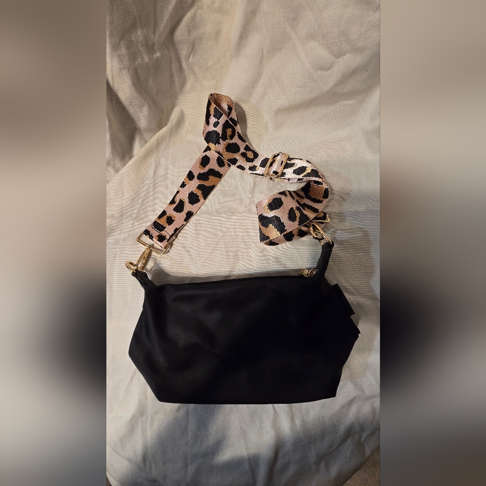 Threaded Pear crossbody nylon pouch bag with Leopard print strap
